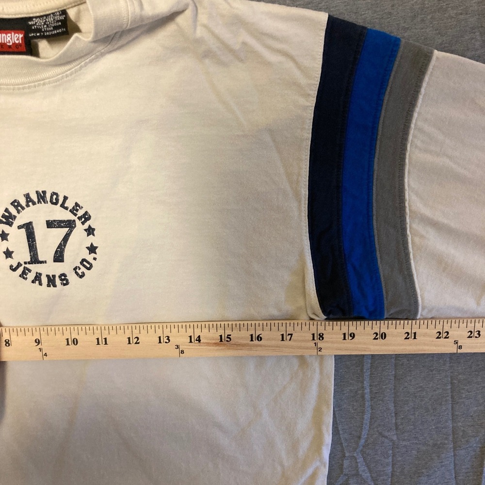 Wrangler Hero Boys T-Shirt Stone Off White Graphic Stripe Sleeve Size 14-16‎ - Picture 4 of 13